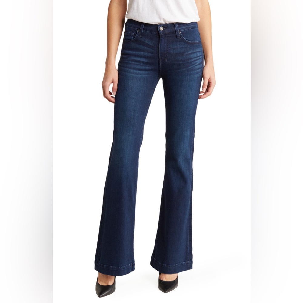 7 For All Mankind Flare Leg Jeans size 26